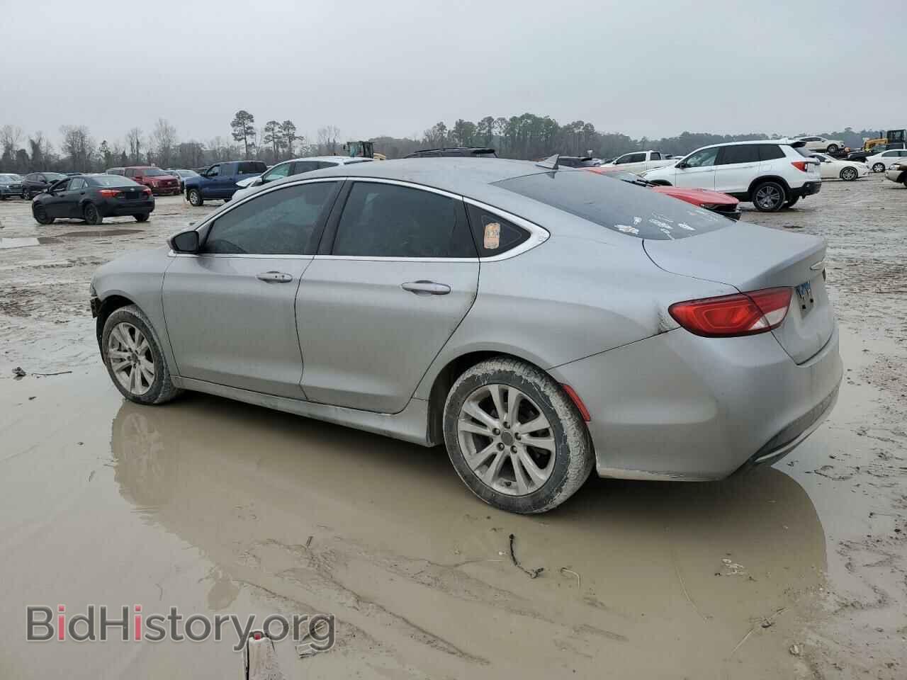 2017 CHRYSLER 200 - VIN: 1C3CCCAB1HN502945 - Фото 2