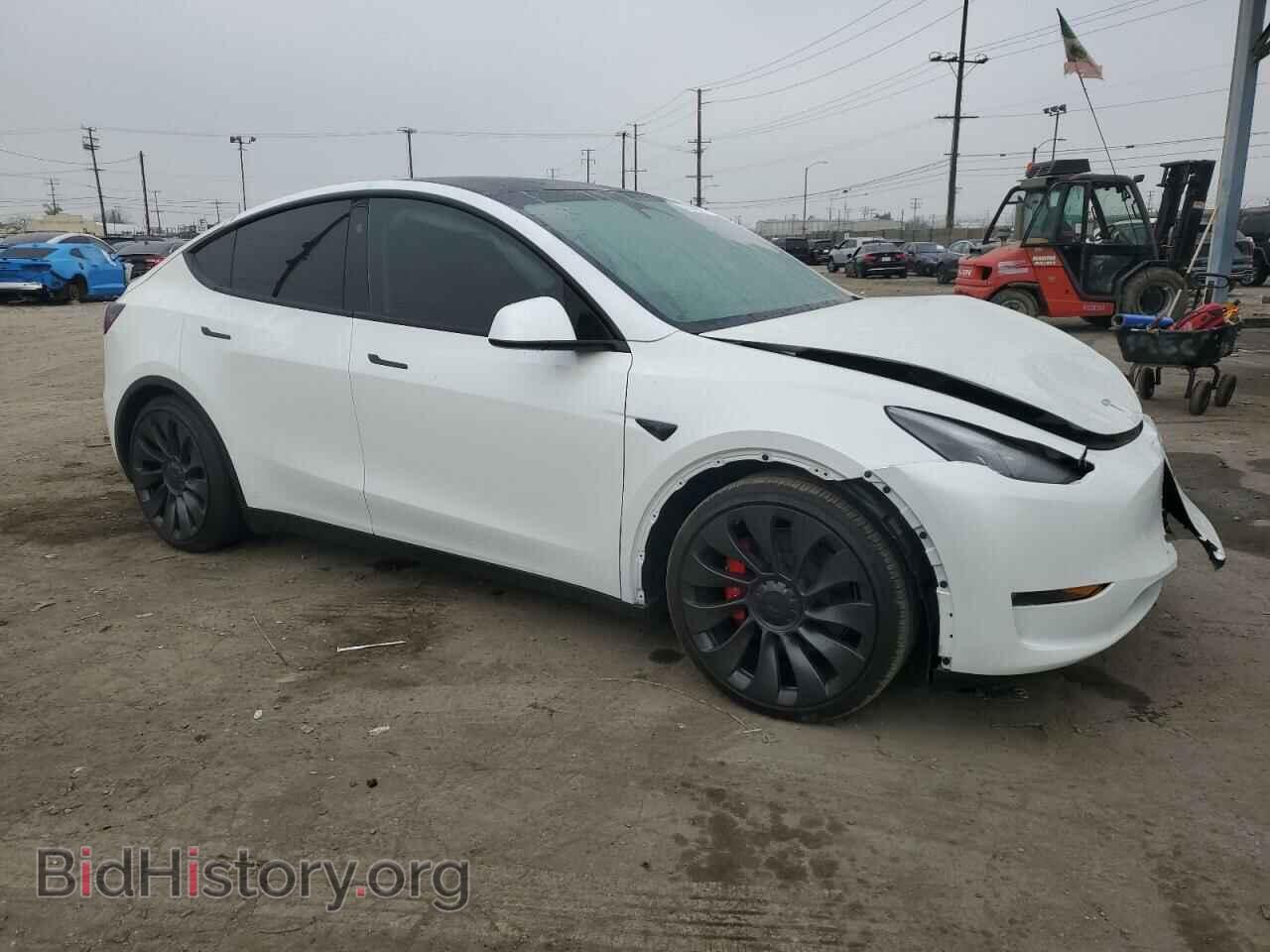 2024 TESLA MODEL Y - VIN: 7SAYGDEF8RF113876 - Фото 4