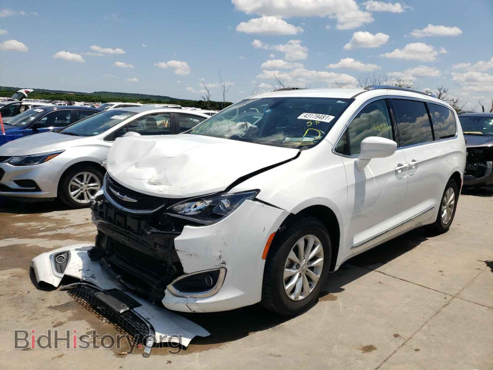 2018 CHRYSLER PACIFICA - VIN: 2C4RC1BG8JR149584 - Фото 2