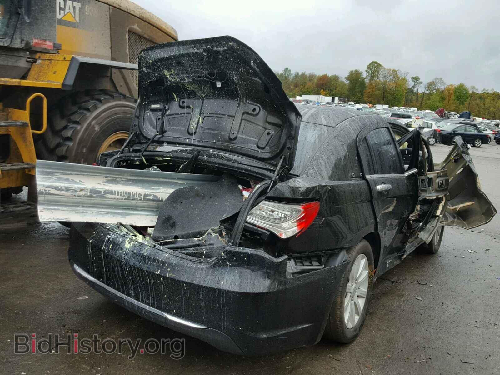2013 CHRYSLER 200 - VIN: 1C3CCBCG3DN609539 - Фото 4