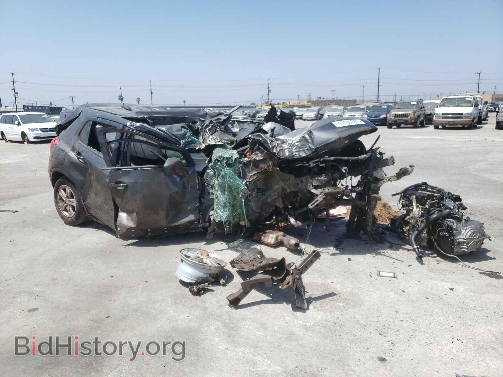 Фотография 3GNCJKSB3KL272978 - CHEVROLET TRAX 2019