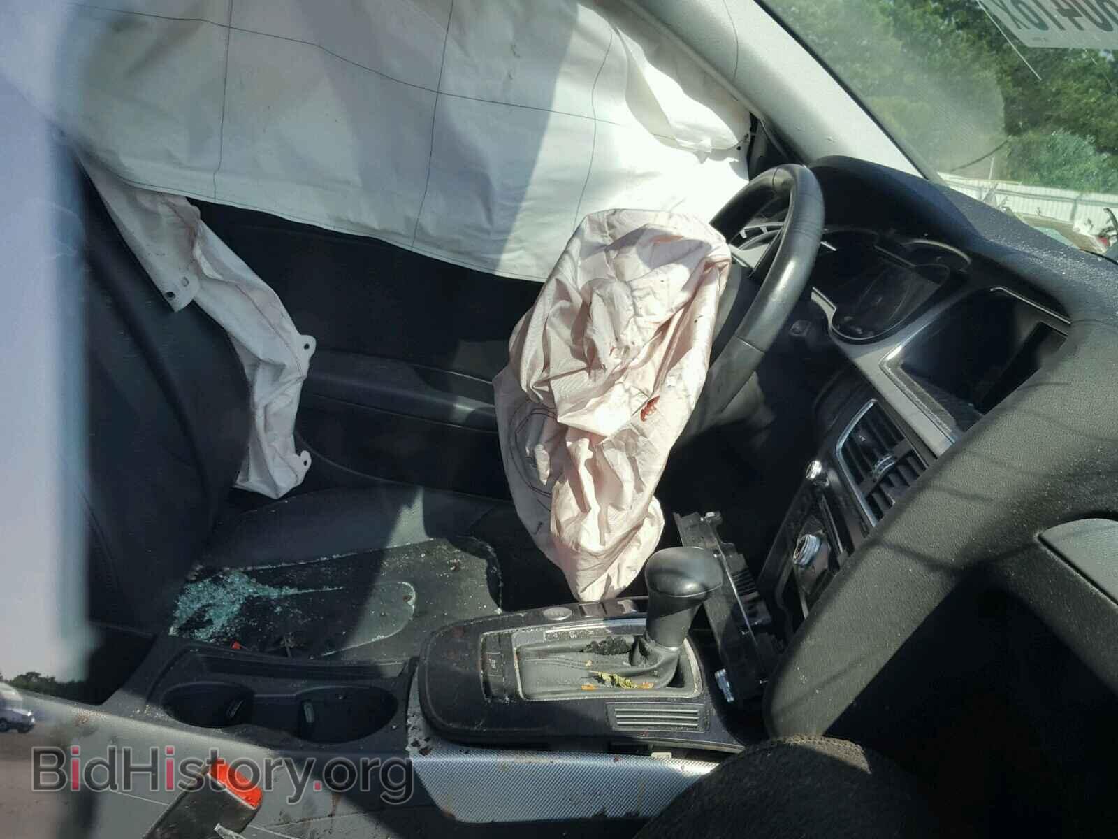 2016 AUDI A4 - VIN: WAUBFAFL2GN018654 - Фото 5