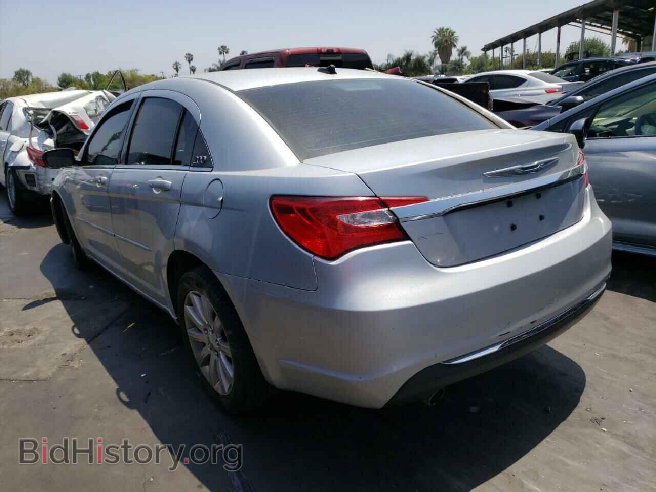 2012 CHRYSLER 200 - VIN: 1C3CCBBG1CN321793 - Фото 3