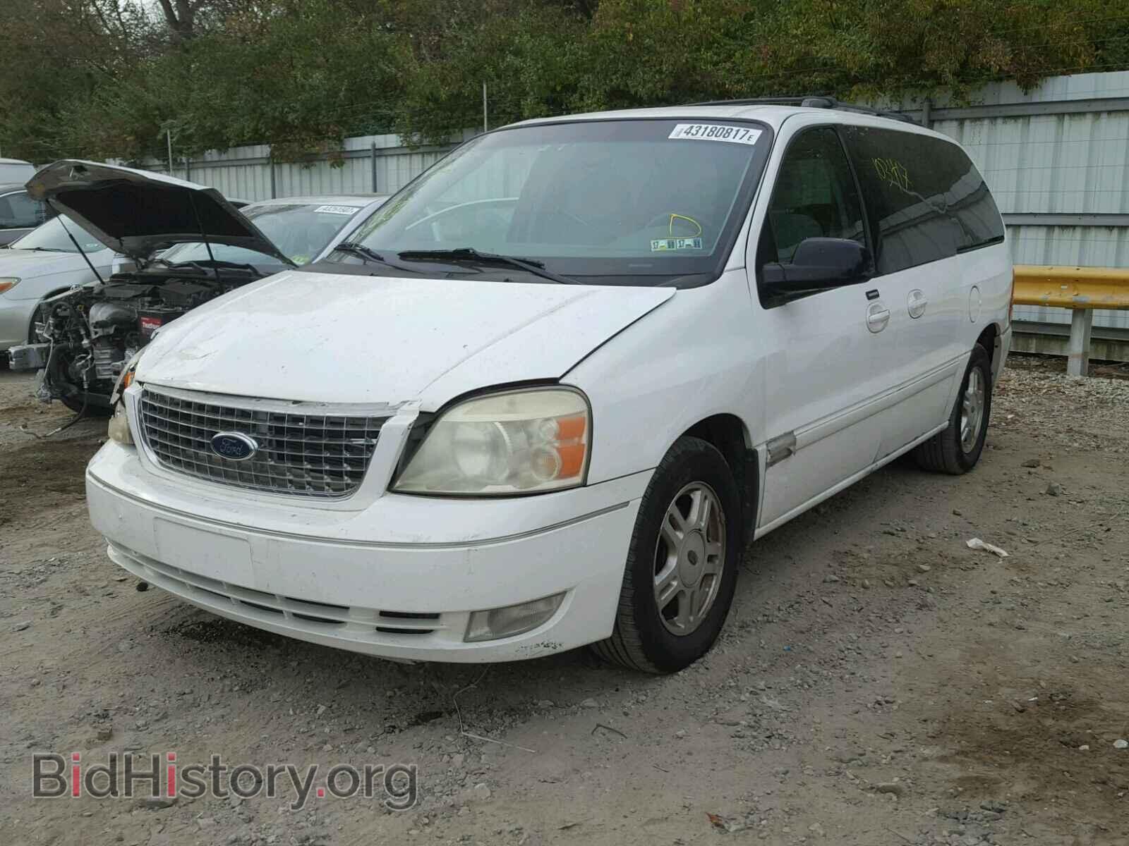 2005 FORD FREESTAR - VIN: 2FMZA52265BA12008 - Фото 2
