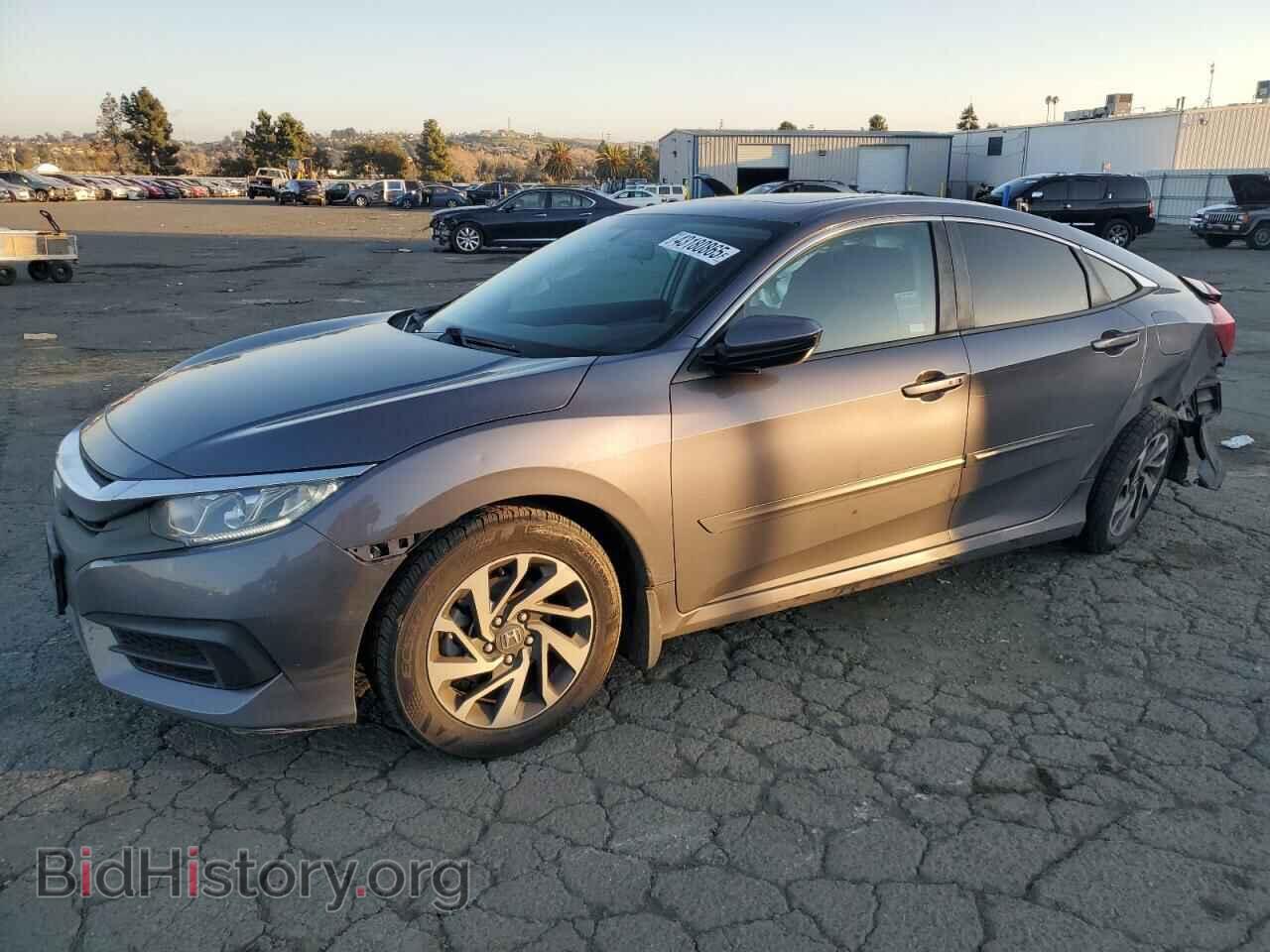 Фотография 19XFC2F77GE200165 - HONDA CIVIC 2016