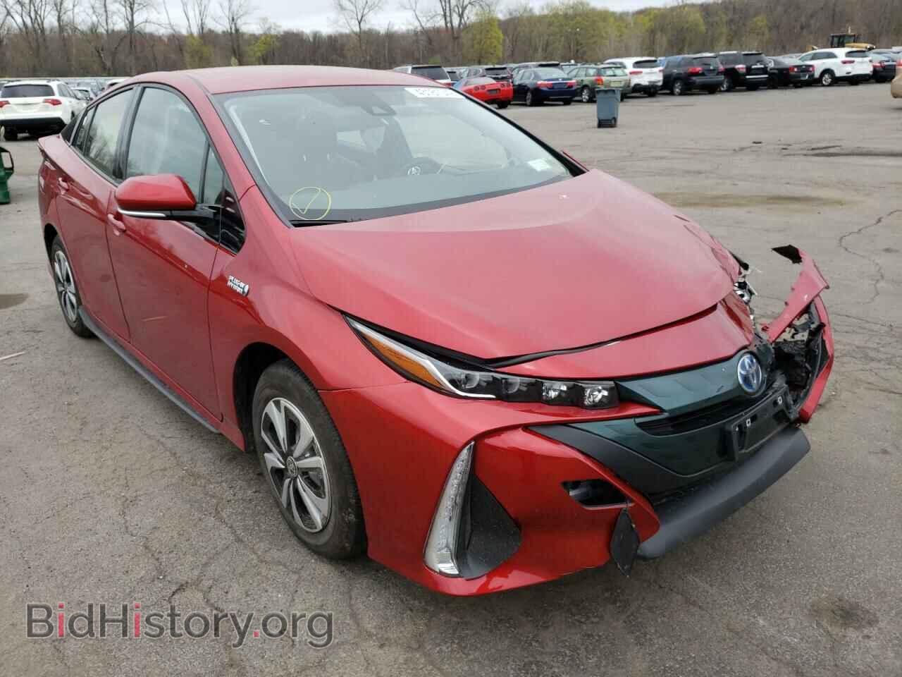 Фотография JTDKARFP9H3007327 - TOYOTA PRIUS 2017