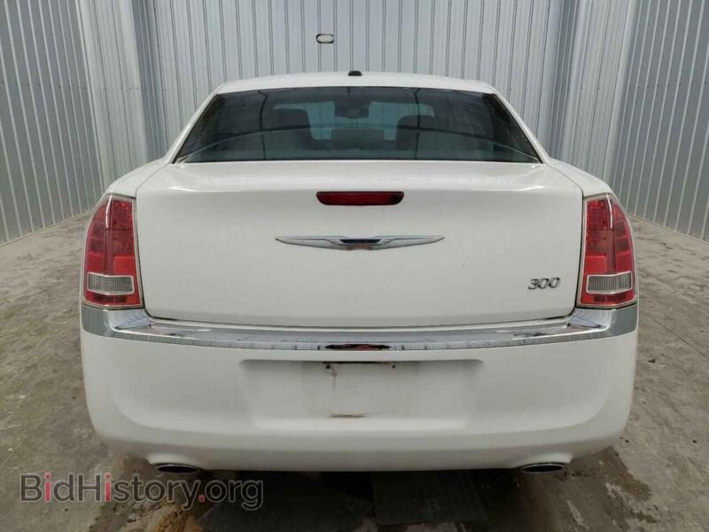 2014 Chrysler 300 (VIN 2C3CCAAG4EH161769) — фото 6 из 11