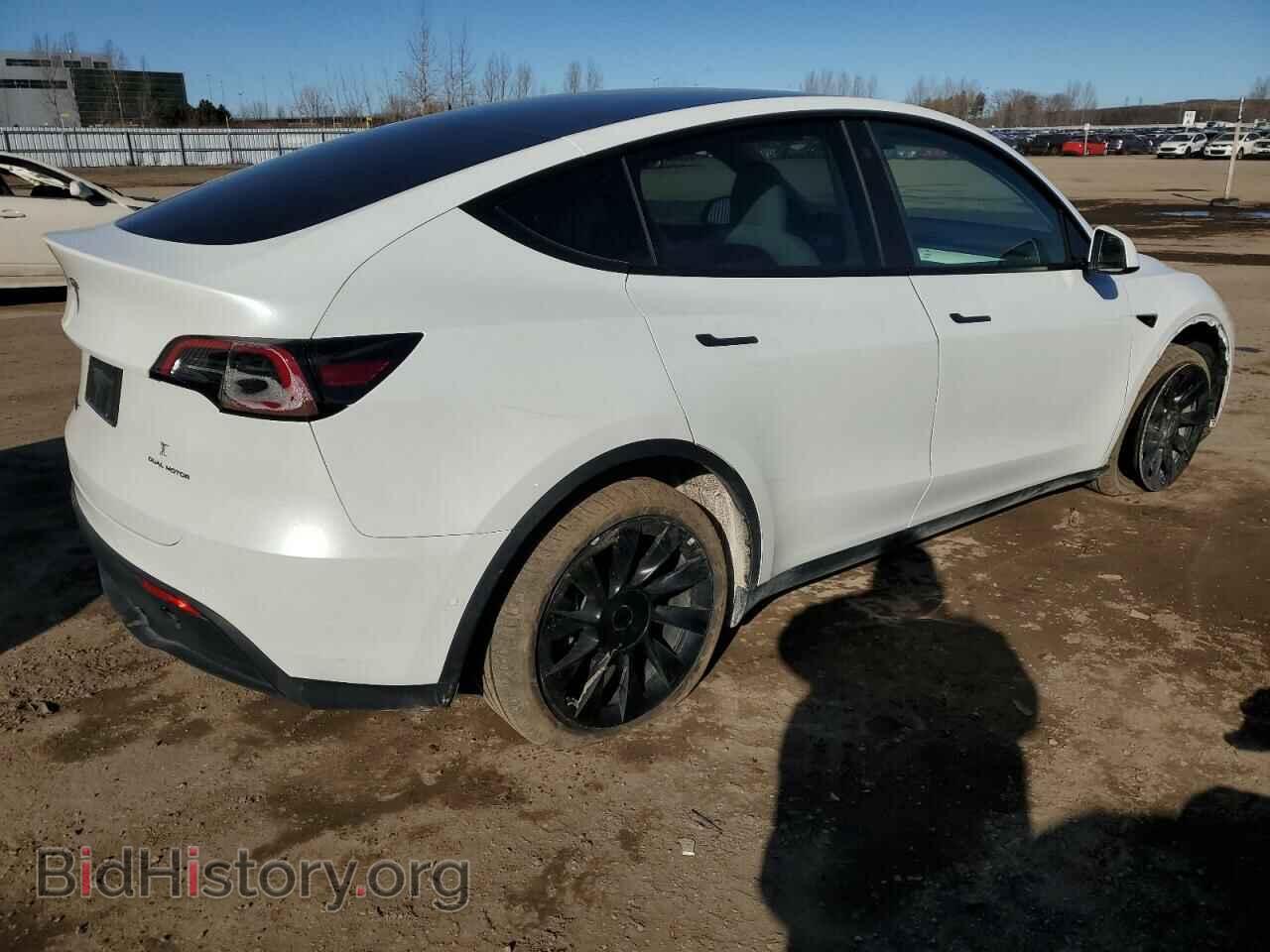 2022 TESLA MODEL Y - VIN: 7SAYGDEE5NF419225 - Фото 3