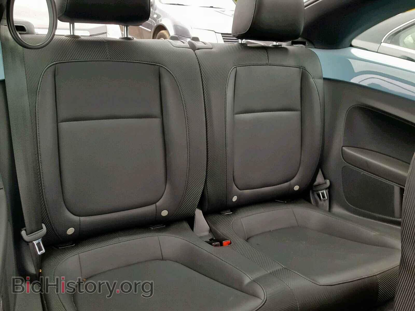 2012 VOLKSWAGEN BEETLE - VIN: 3VWJP7AT7CM604452 - Фото 6