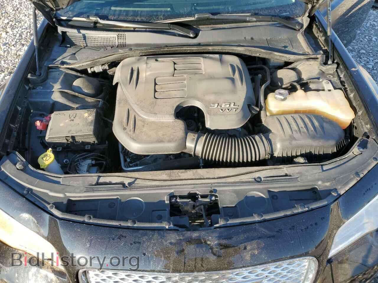 2017 CHRYSLER 300 - VIN: 2C3CCAKG1HH616502 - Фото 11