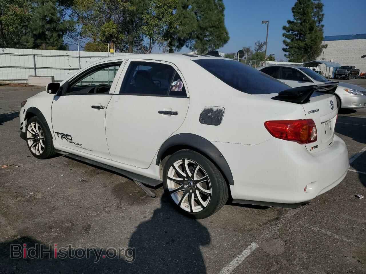 2009 TOYOTA COROLLA - VIN: JTDBL40E999037883 - Фото 2