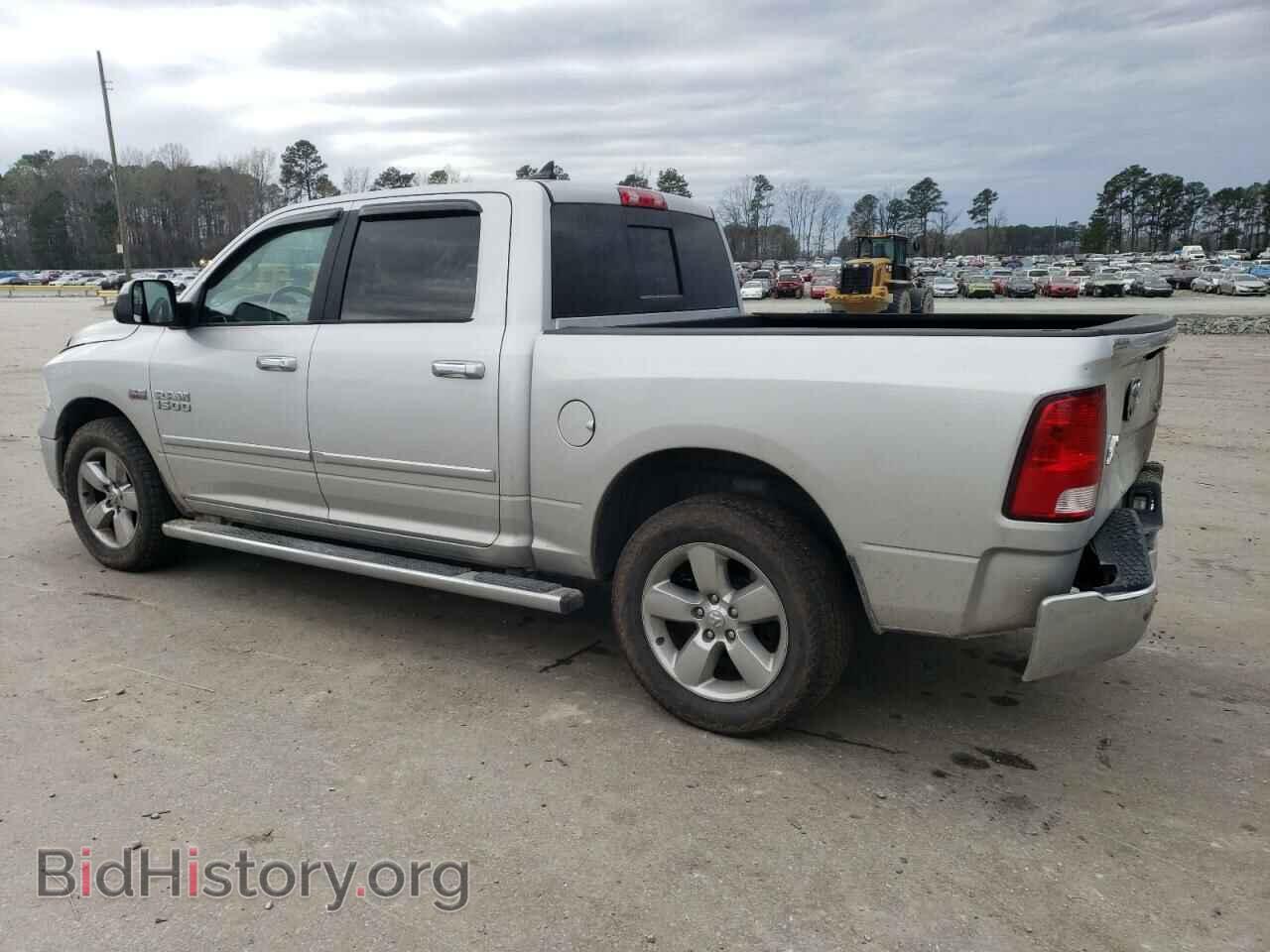 2018 RAM 1500 - VIN: 1C6RR7LT4JS288355 - Photo 2