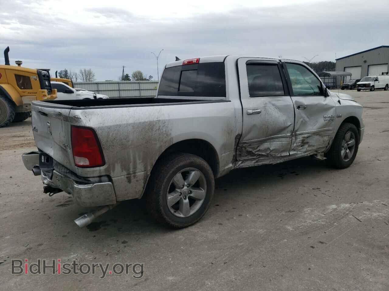 2018 RAM 1500 - VIN: 1C6RR7LT4JS288355 - Photo 3