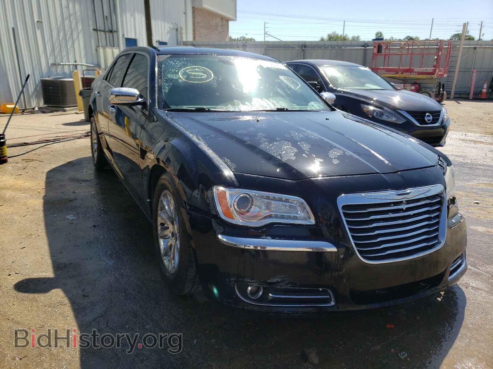 Фотография 2C3CCAET7EH171459 - CHRYSLER 300 2014