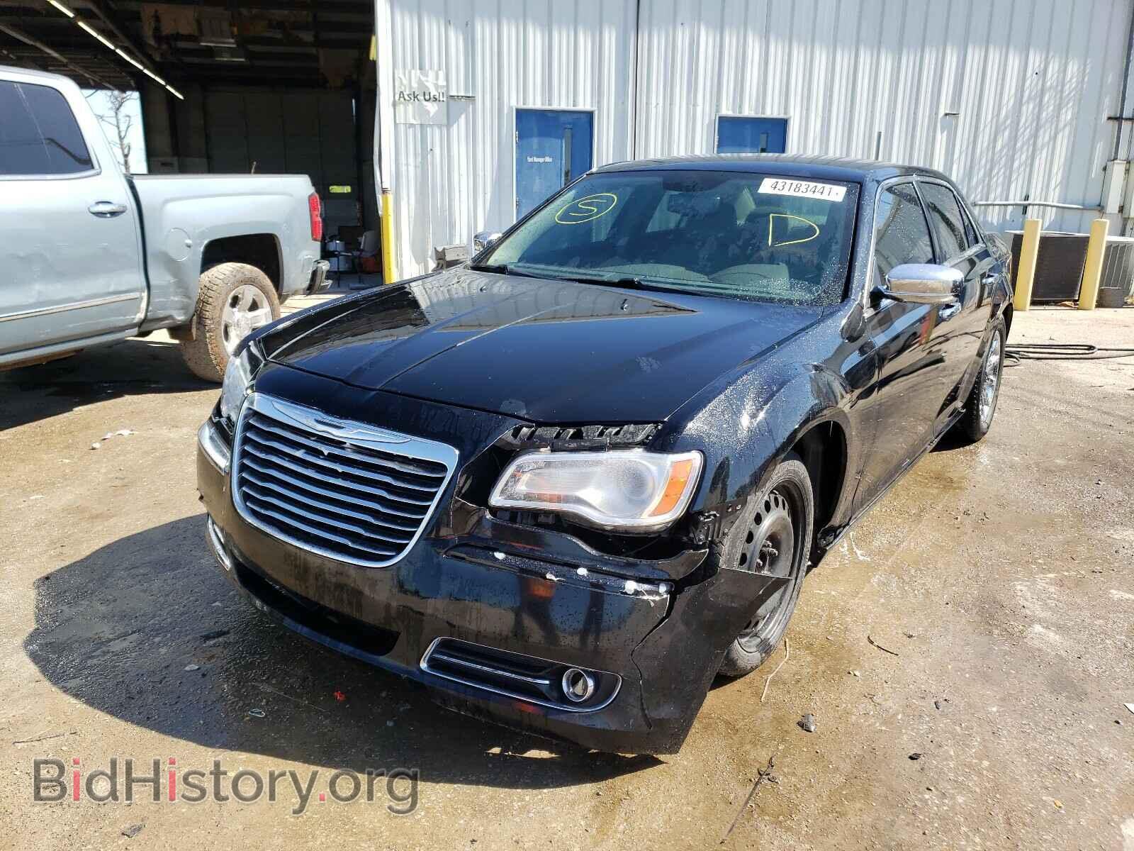 2014 CHRYSLER 300 - VIN: 2C3CCAET7EH171459 - Фото 2