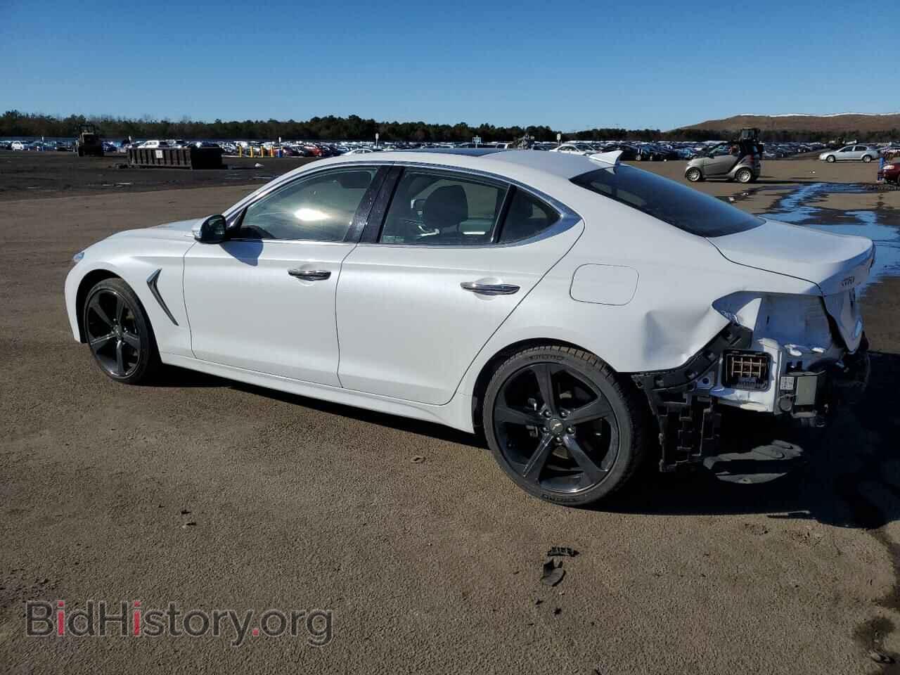 2019 GENESIS G70 - VIN: KMTG44LA2KU034677 - Фото 2
