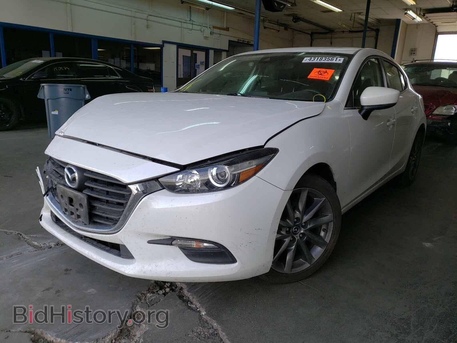 2018 MAZDA 3 - VIN: 3MZBN1L31JM197620 - Фото 2