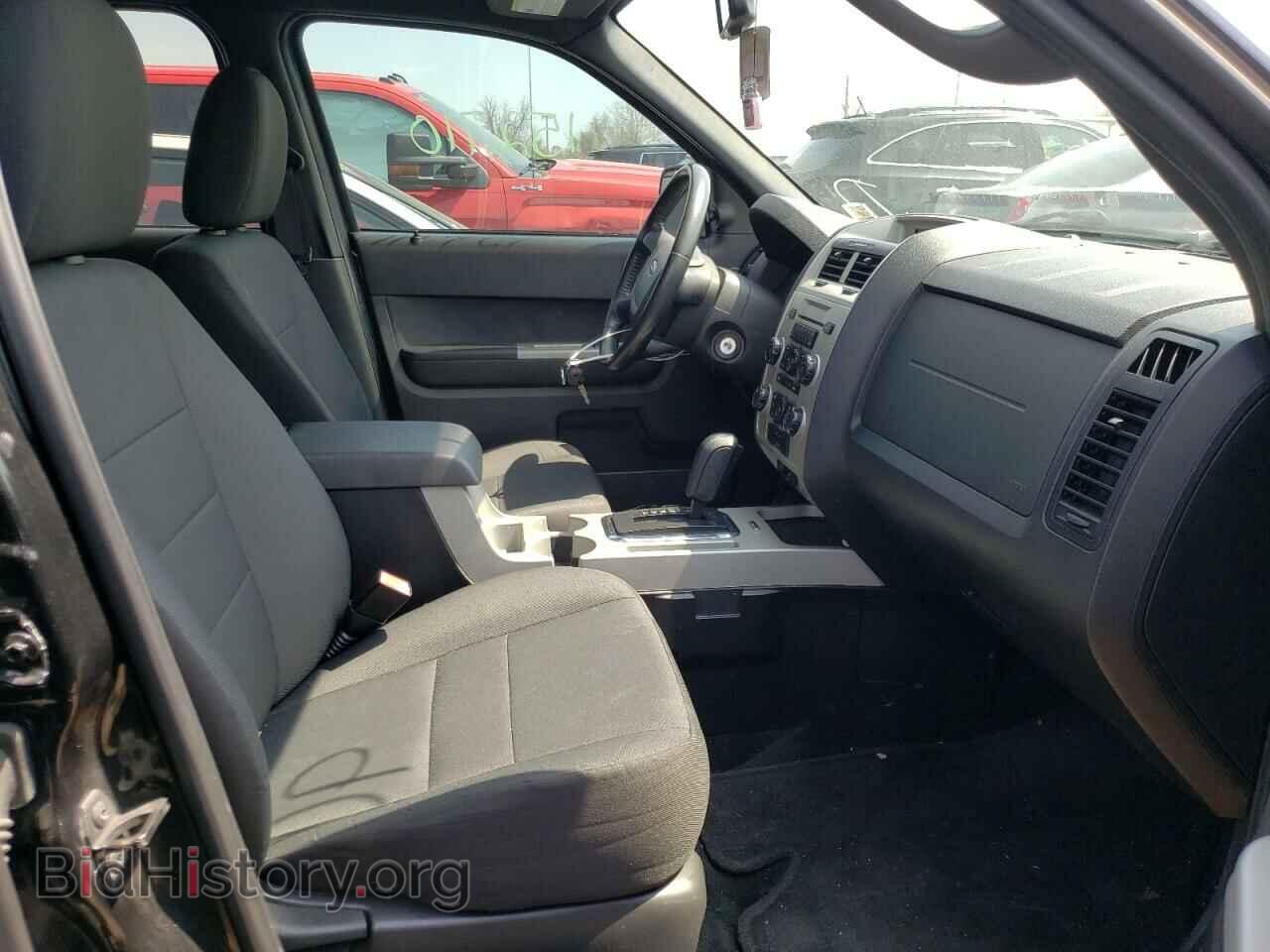 2011 FORD ESCAPE - VIN: 1FMCU0D70BKA20177 - Фото 5
