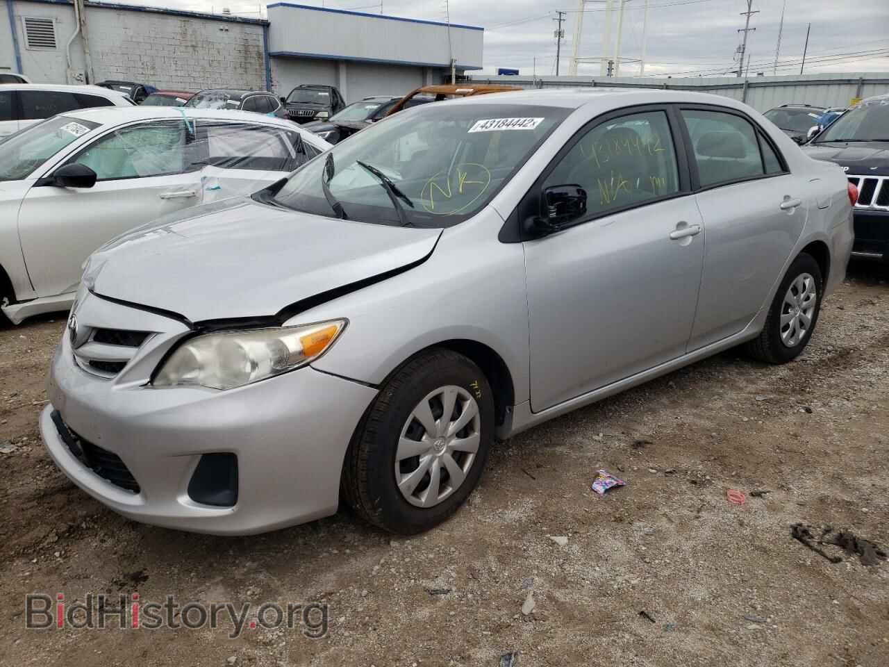 2011 TOYOTA COROLLA - VIN: 2T1BU4EE7BC627781 - Фото 2