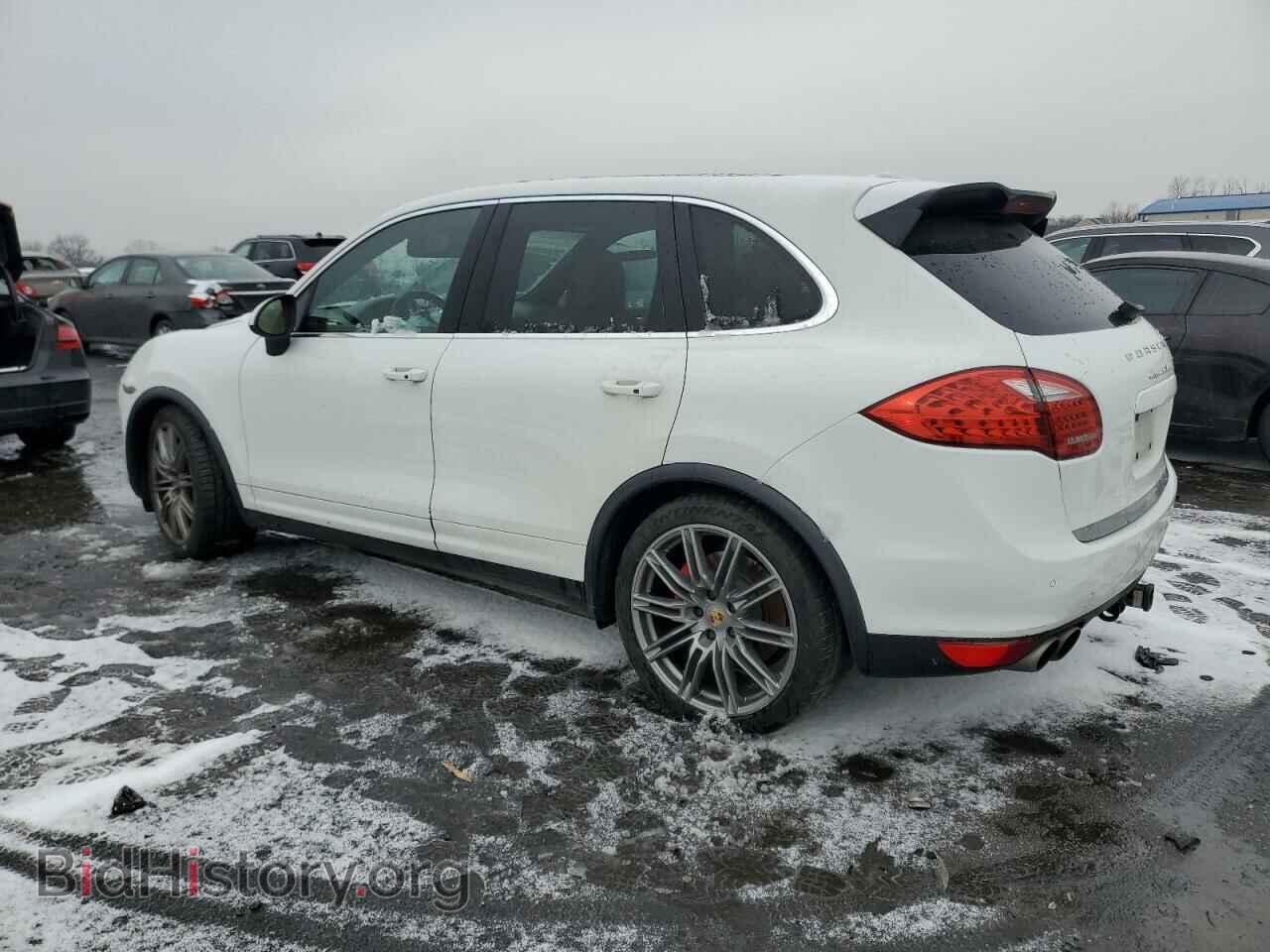 2013 PORSCHE CAYENNE - VIN: WP1AC2A29DLA92879 - Фото 2