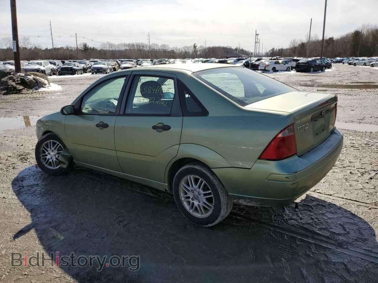 2007 FORD FOCUS - VIN: 1FAFP34N27W275895 - Фото 2