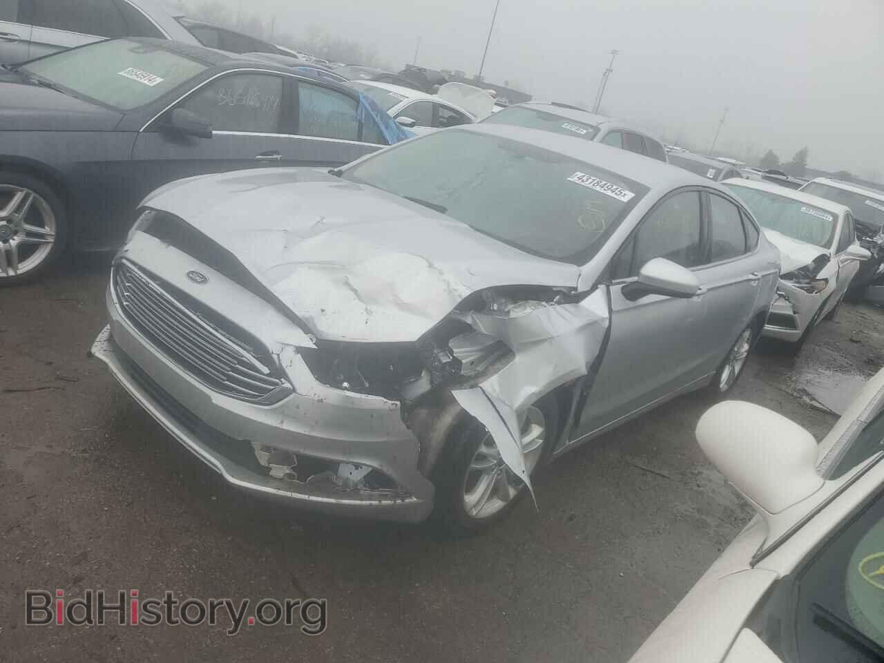 Photo 3FA6P0H76JR185444 - FORD FUSION 2018