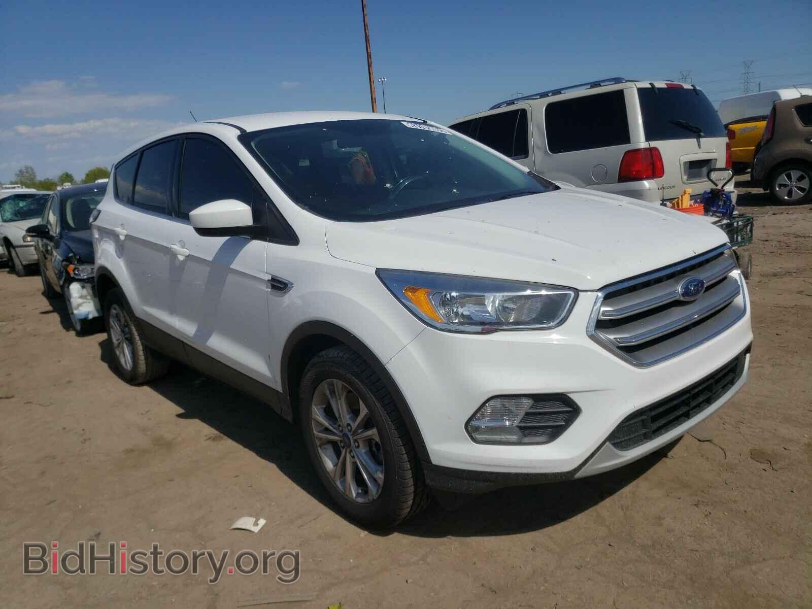 Фотография 1FMCU0G98HUD44858 - FORD ESCAPE 2017