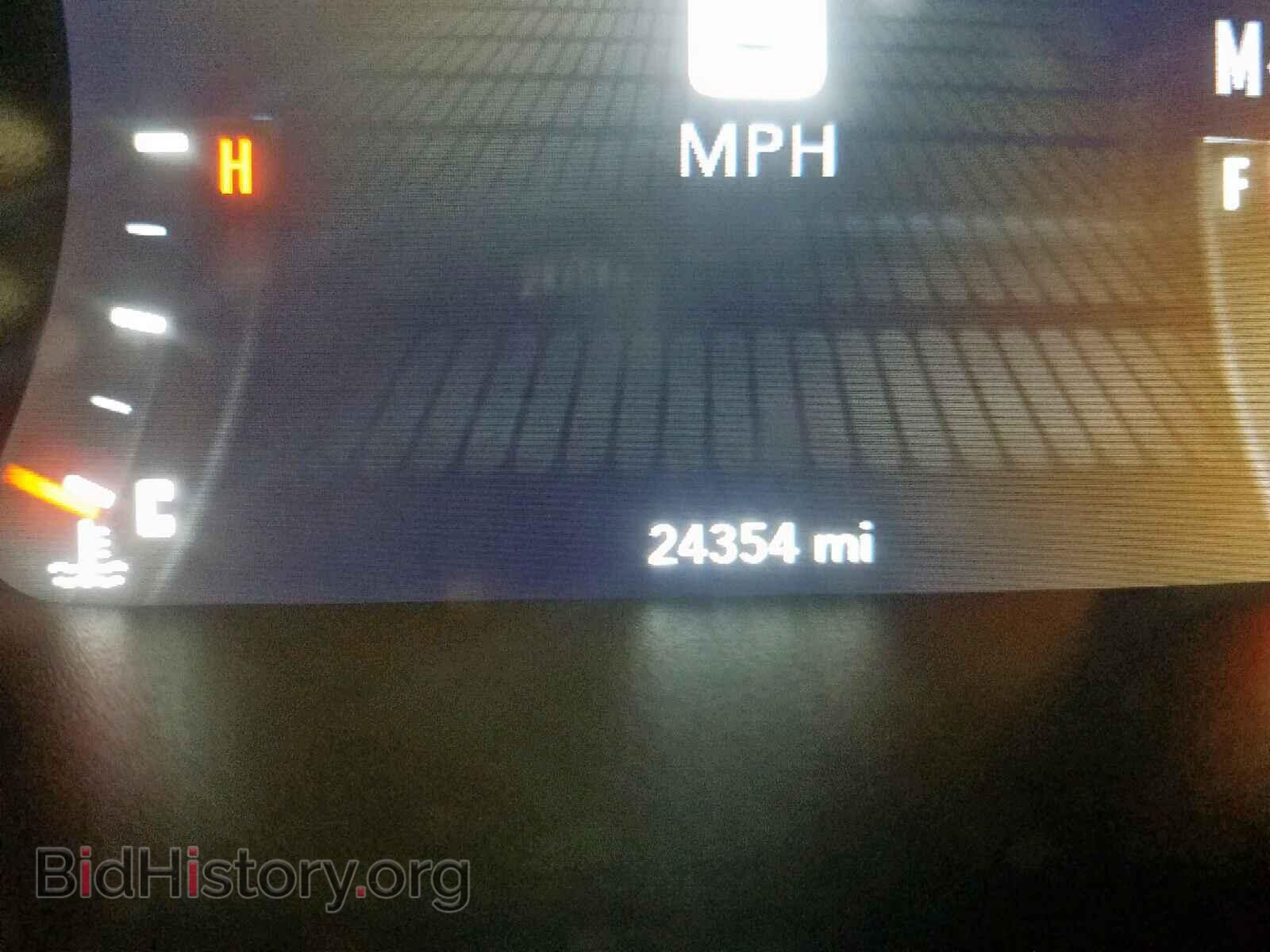 2018 DODGE CHALLENGER - VIN: 2C3CDZAG3JH317709 - Photo 8