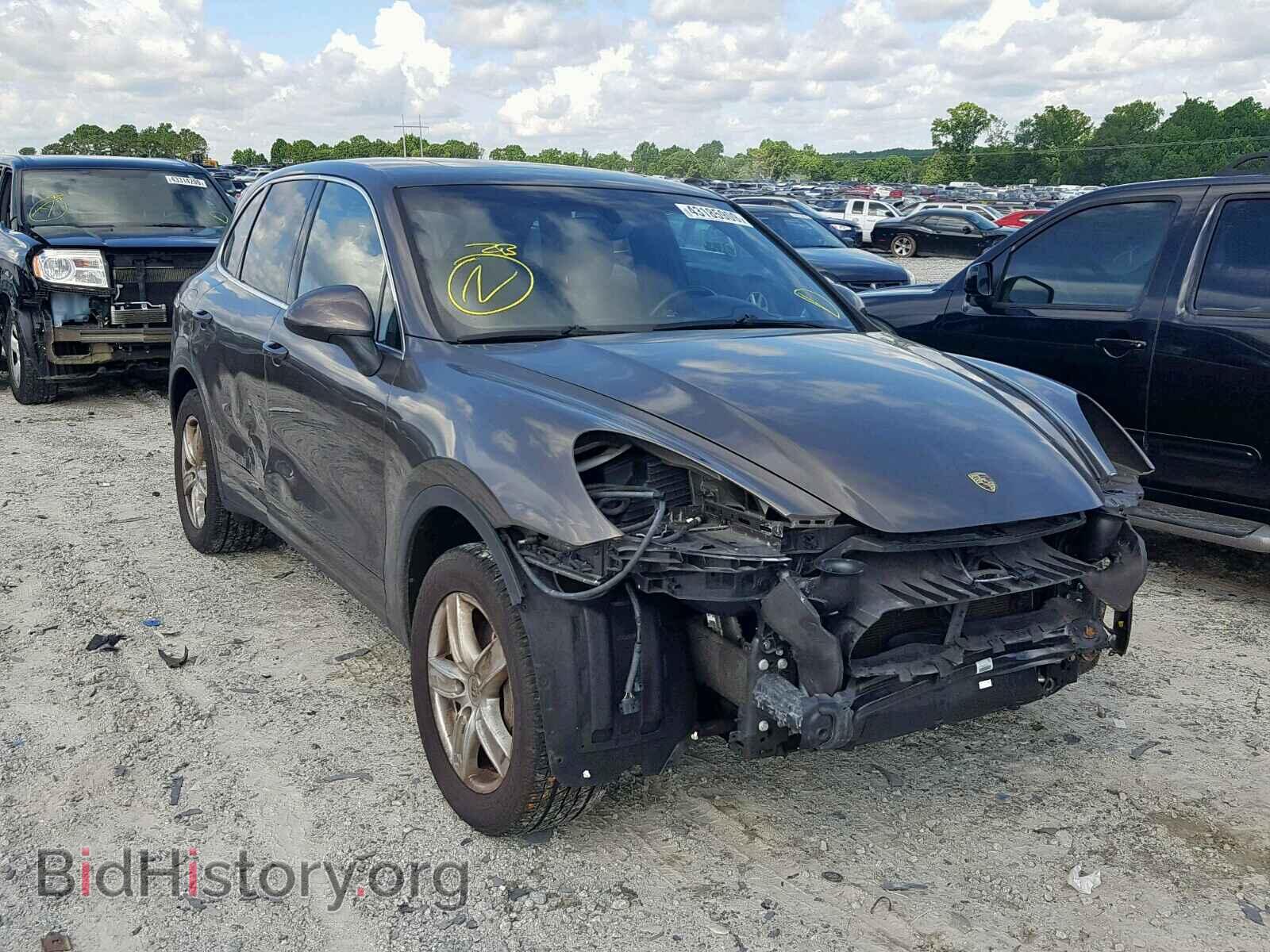 Photo WP1AB2A28CLA41598 - PORSCHE CAYENNE S 2012