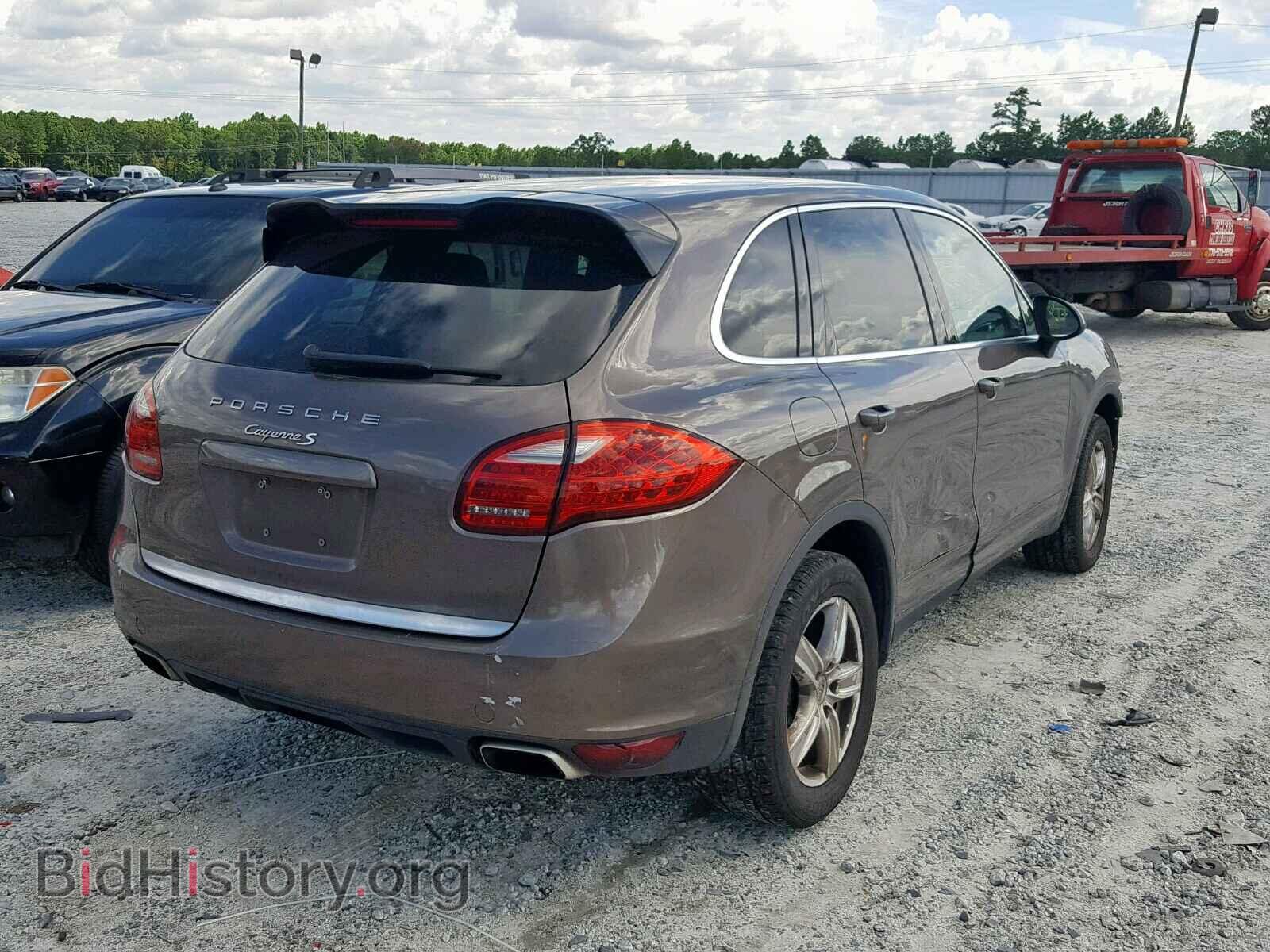 2012 PORSCHE CAYENNE S - VIN: WP1AB2A28CLA41598 - Photo 4