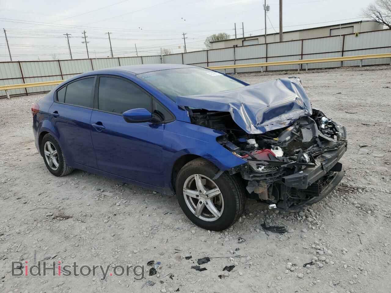2017 KIA FORTE - VIN: 3KPFK4A7XHE055579 - Фото 4