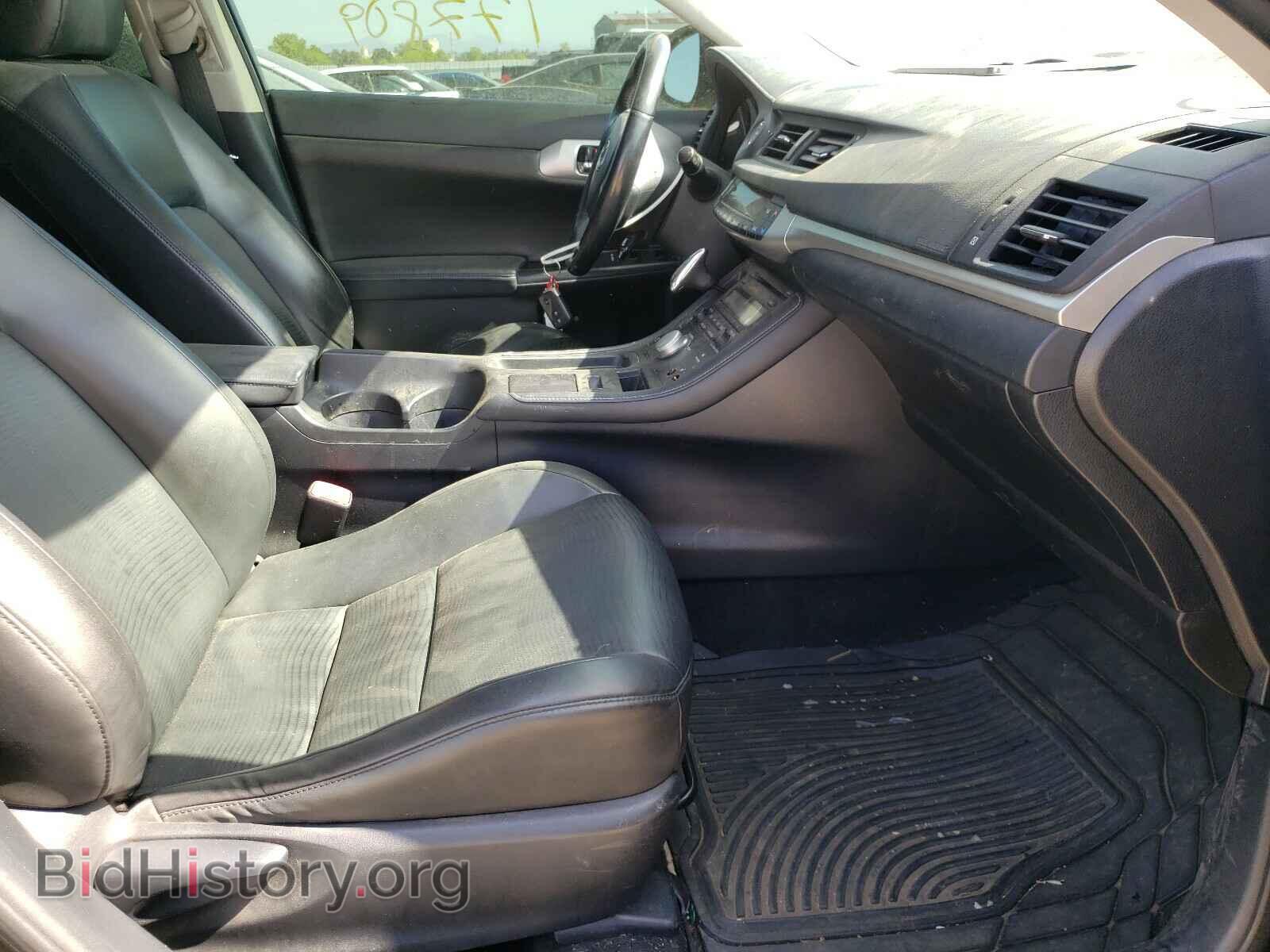 2011 LEXUS CT 200 - VIN: JTHKD5BH4B2044604 - Фото 5