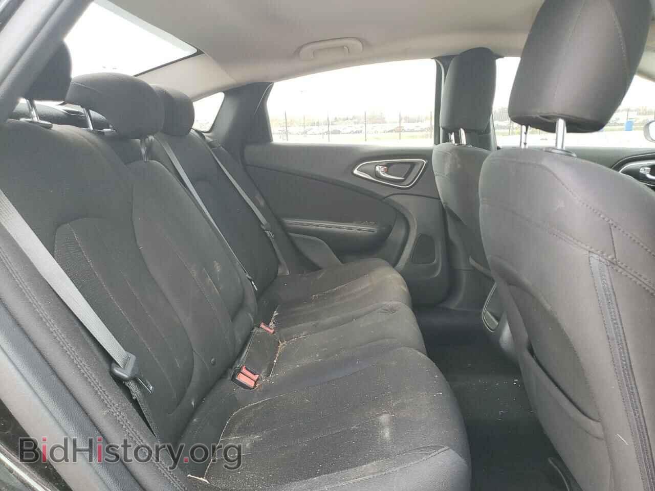 2015 CHRYSLER 200 - VIN: 1C3CCCAB1FN551981 - Фото 6