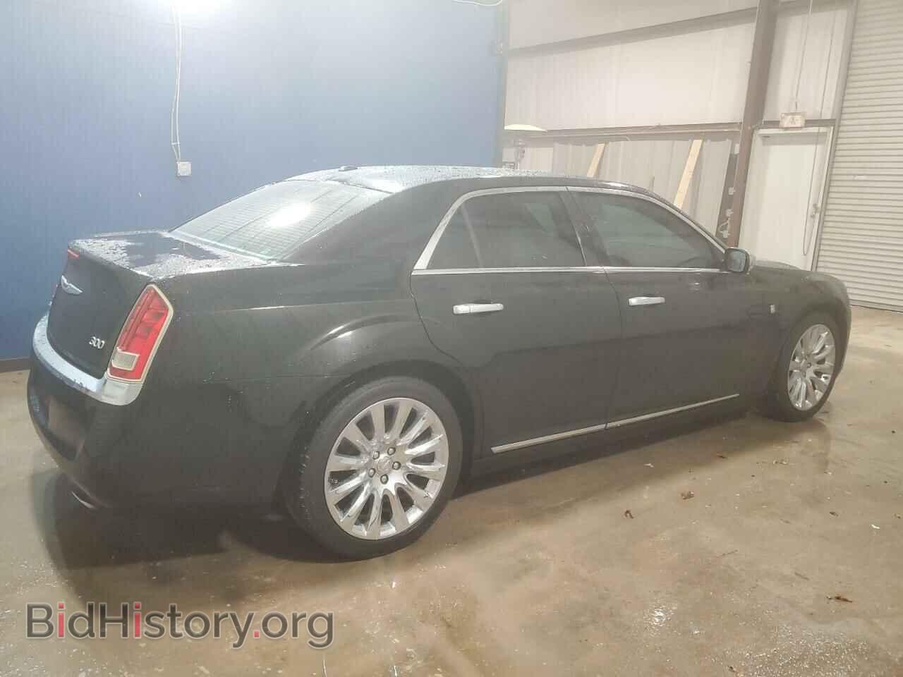 2013 CHRYSLER 300 - VIN: 2C3CCAAG3DH698521 - Фото 3