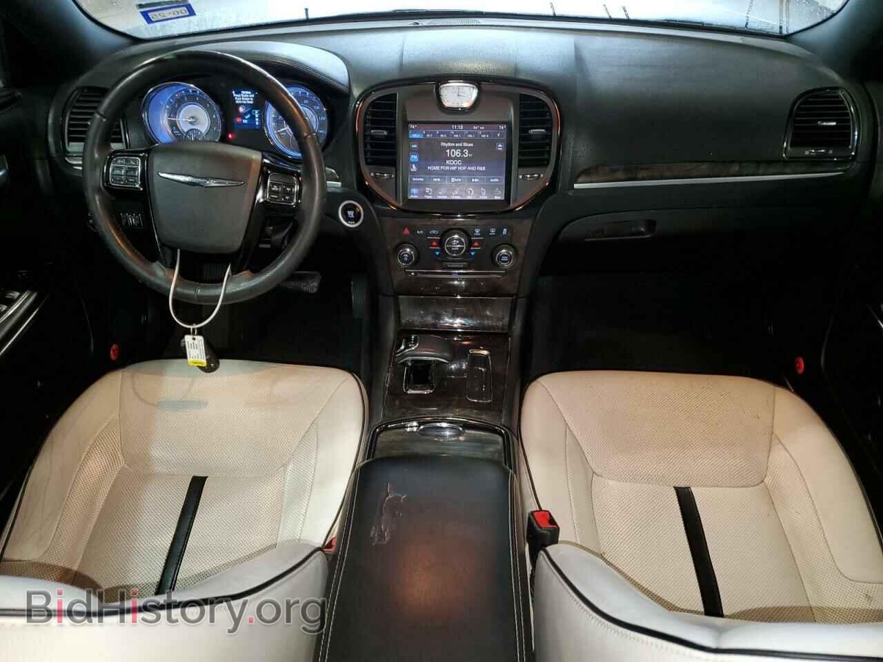 2013 CHRYSLER 300 - VIN: 2C3CCAAG3DH698521 - Фото 8