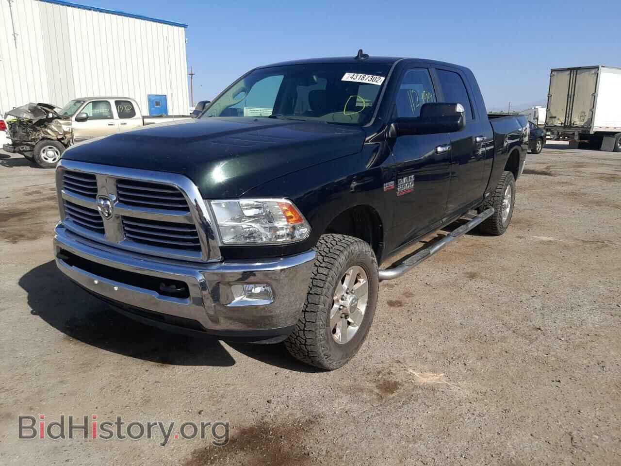2015 RAM 2500 - VIN: 3C6UR5MJ0FG547658 - Фото 2