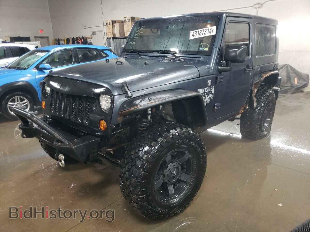 Photo 1J4FA24128L542761 - JEEP WRANGLER 2008