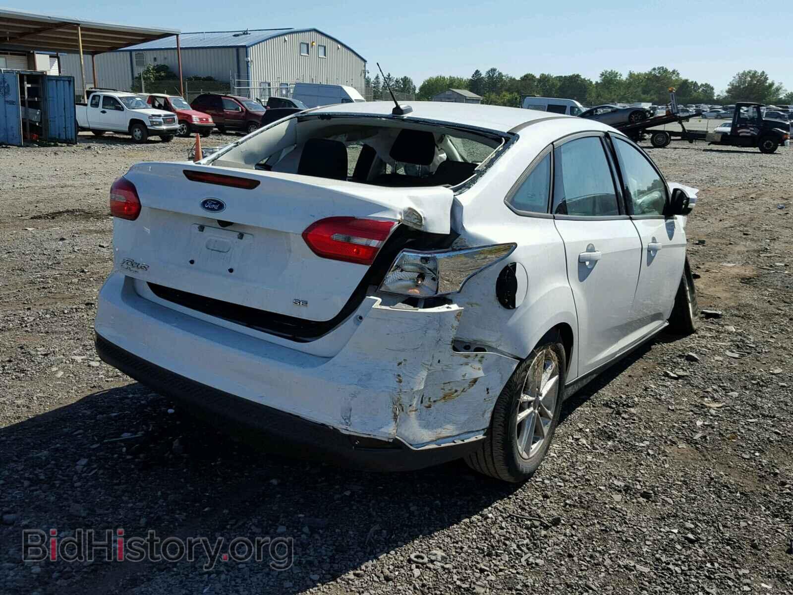 2016 FORD FOCUS - VIN: 1FADP3F28GL265836 - Photo 4