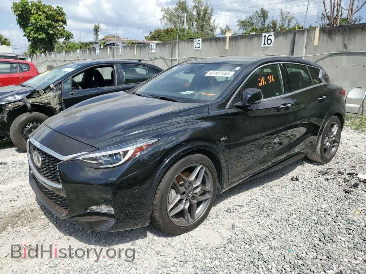 Фотография SJKCH5CP9JA044373 - INFINITI QX30 2018