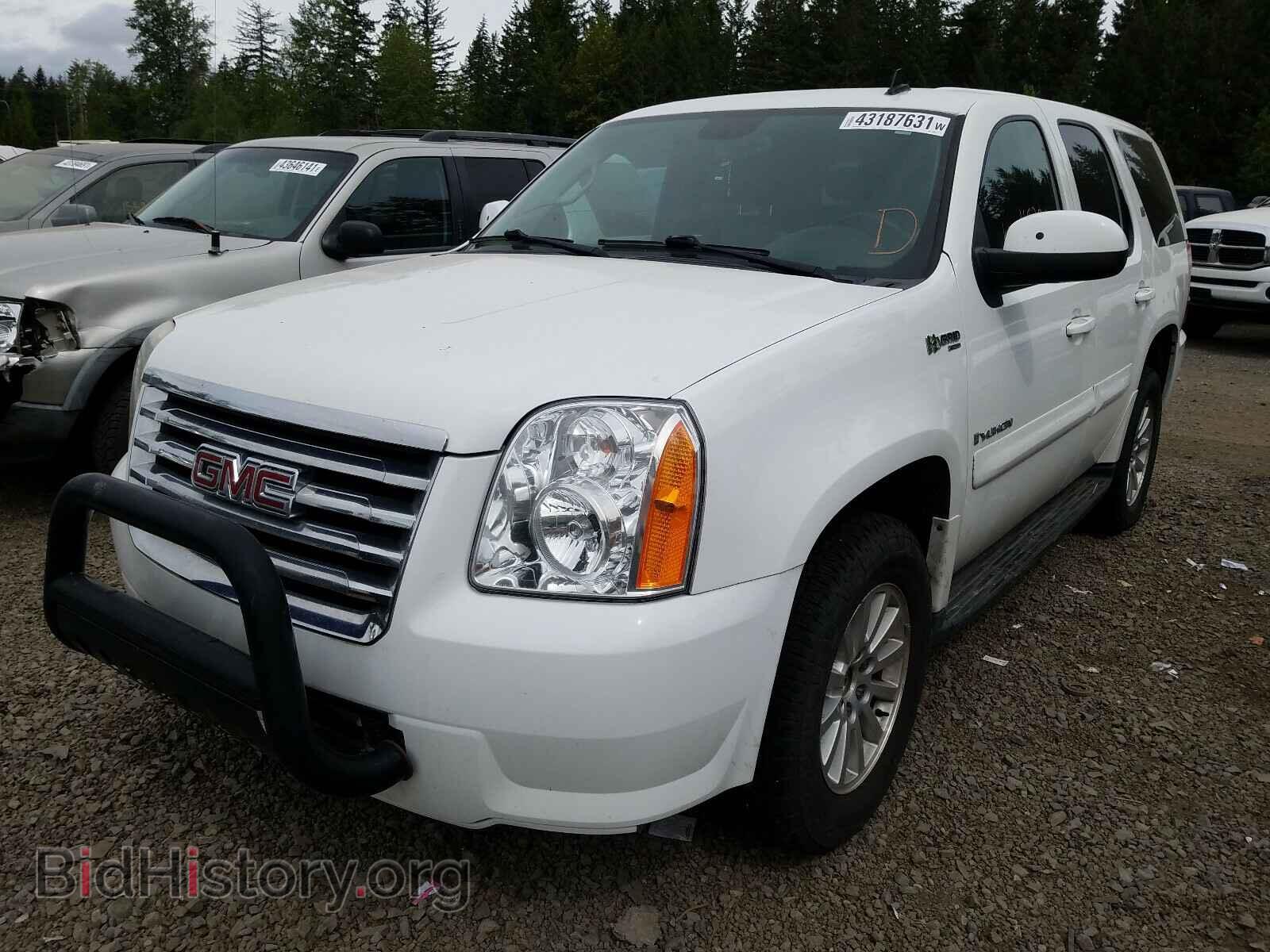 2008 GMC YUKON - VIN: 1GKFK13588R189090 - Фото 2