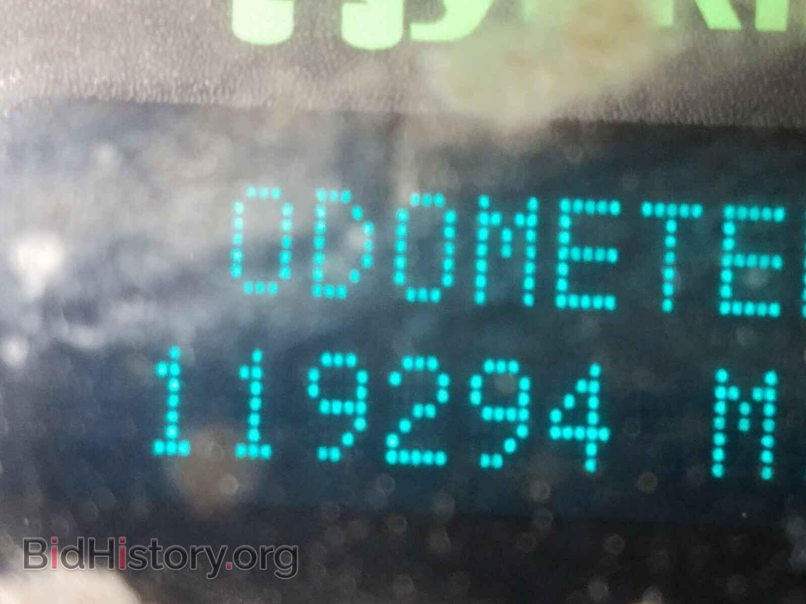 2008 GMC YUKON - VIN: 1GKFK13588R189090 - Фото 8