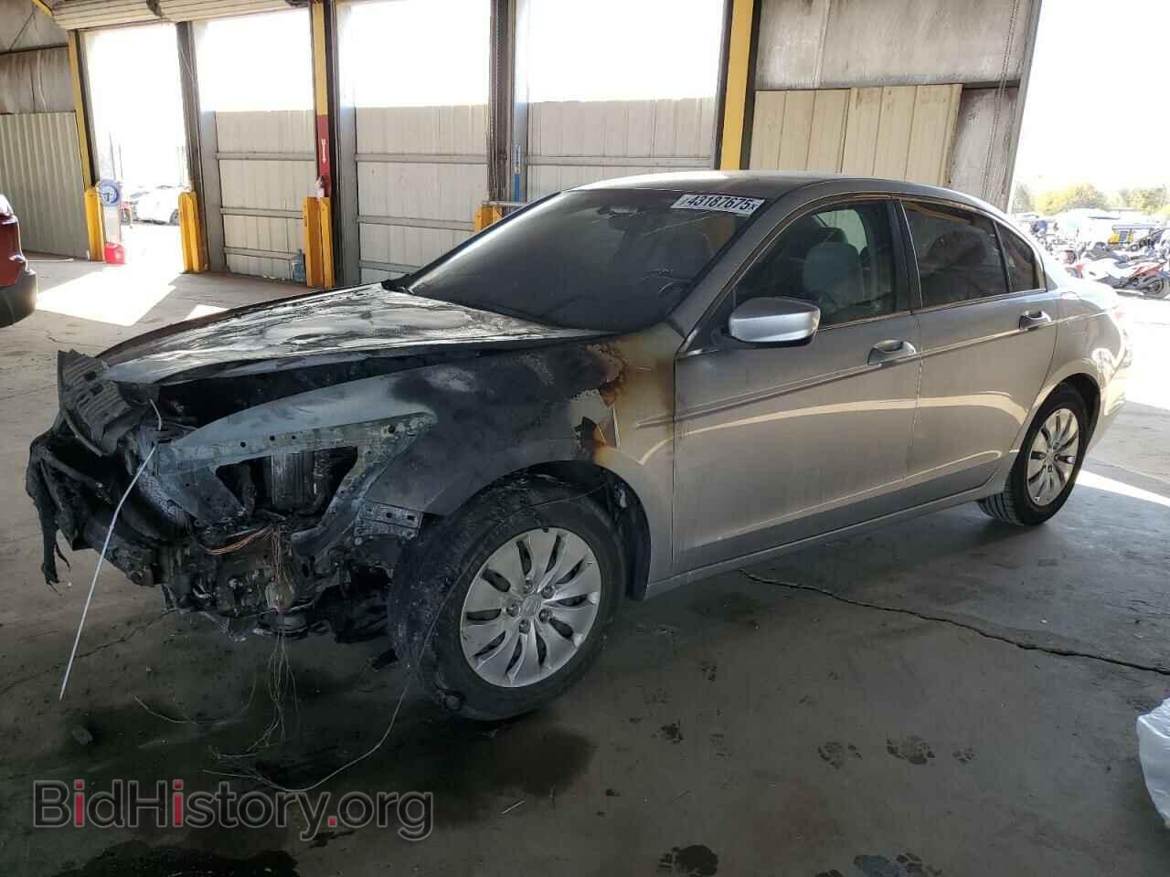 Photo 1HGCP2E39AA118147 - HONDA ACCORD 2010