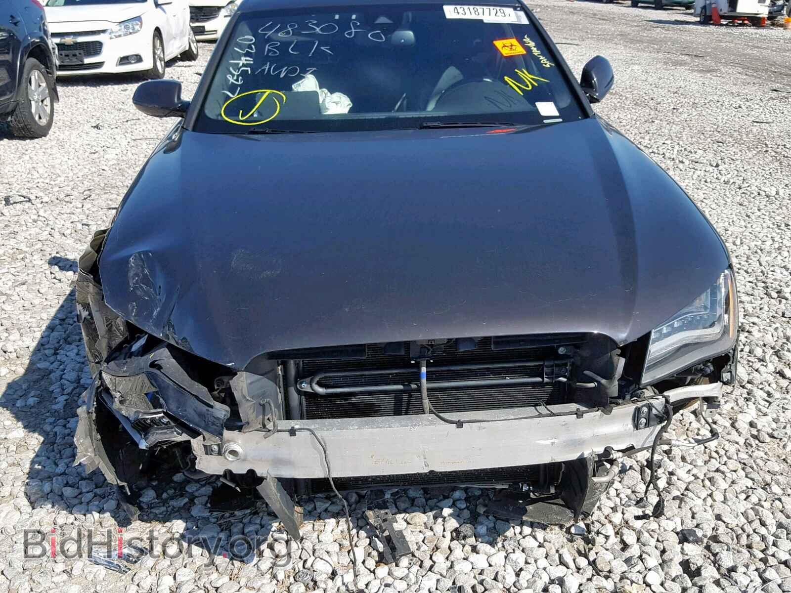 2011 AUDI A8 - VIN: WAUAVAFD9BN001625 - Фото 9