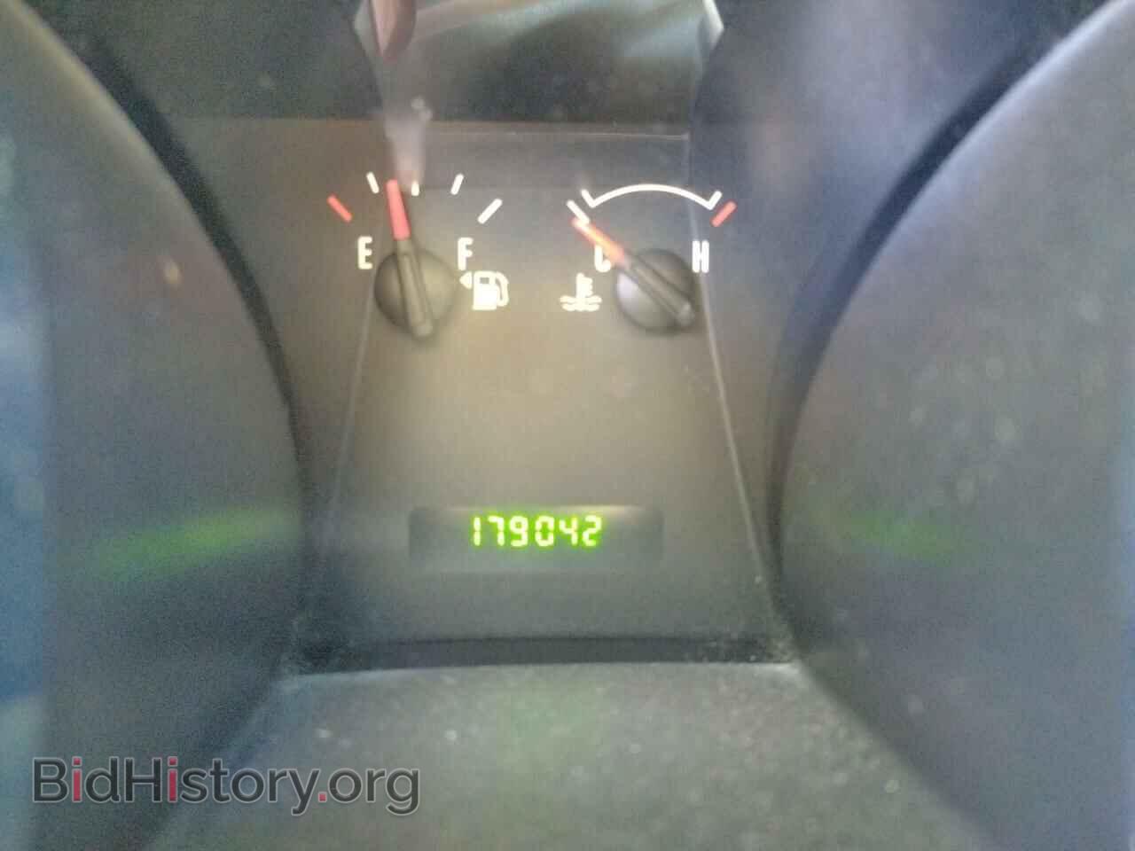 2009 FORD MUSTANG - VIN: 1ZVHT80N695122251 - Фото 8