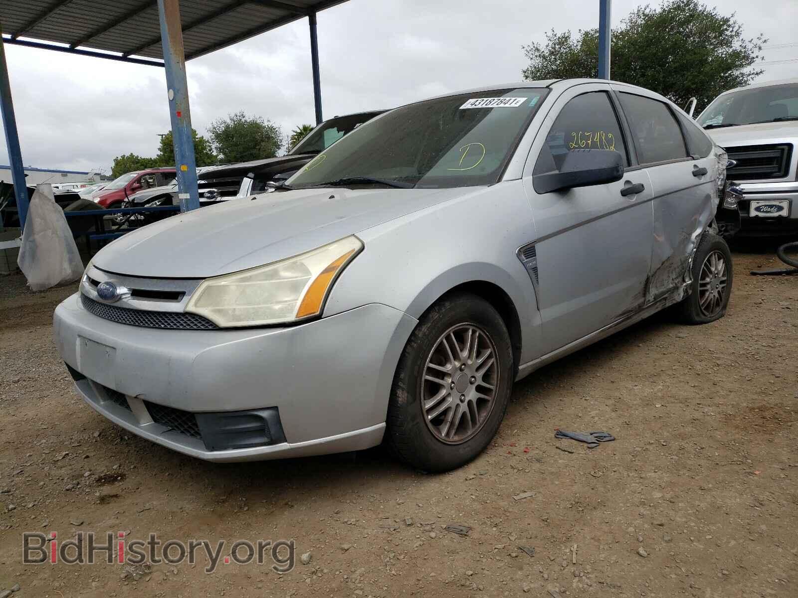 2008 FORD FOCUS - VIN: 1FAHP35N08W127561 - Photo 2