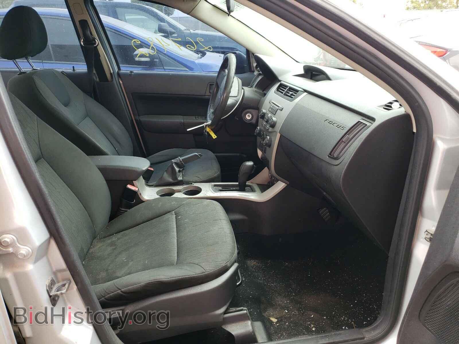 2008 FORD FOCUS - VIN: 1FAHP35N08W127561 - Photo 5