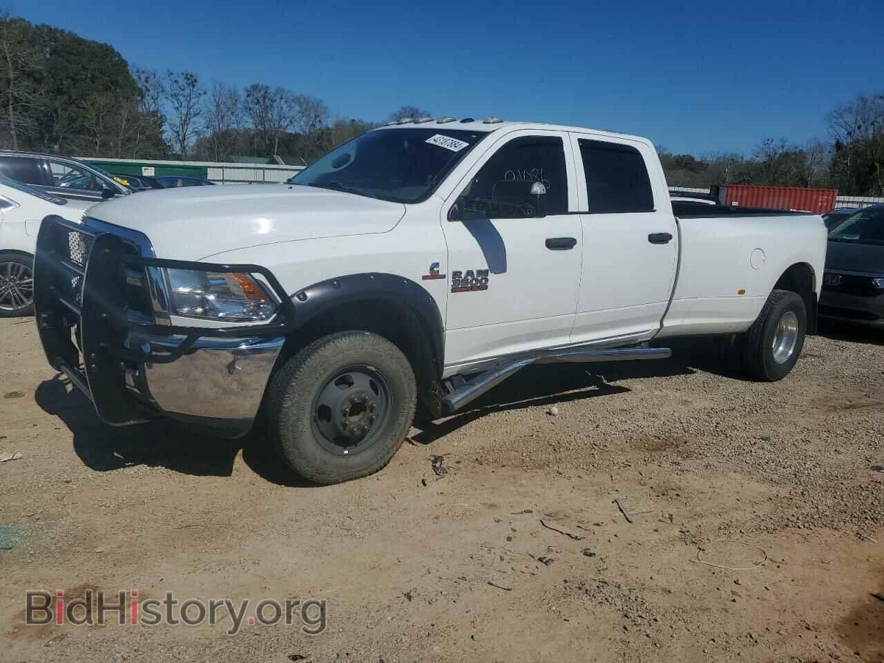 Photo 3C63RRGL0HG690595 - RAM All Models 2017
