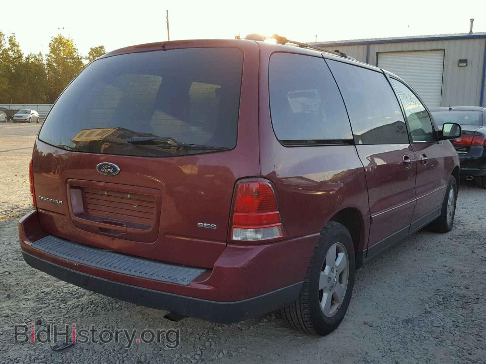 2005 FORD FREESTAR - VIN: 2FMZA57625BA72556 - Фото 4