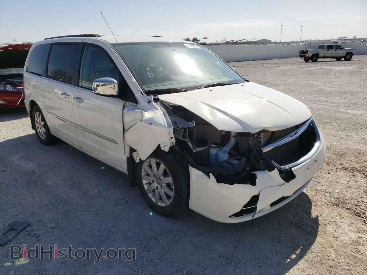 Photo 2A4RR8DG9BR676839 - CHRYSLER MINIVAN 2011