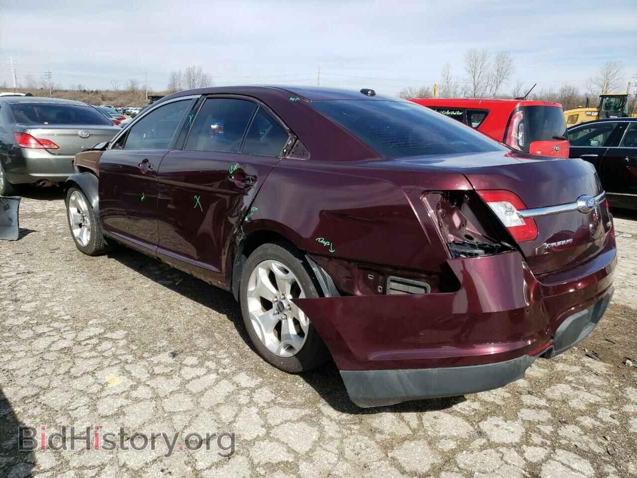 2011 FORD TAURUS - VIN: 1FAHP2EWXBG142833 - Фото 2